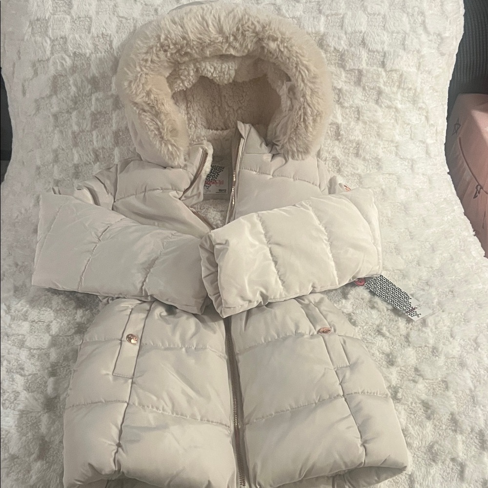 Kensie Girl Cream Puffer Jacket with Hood